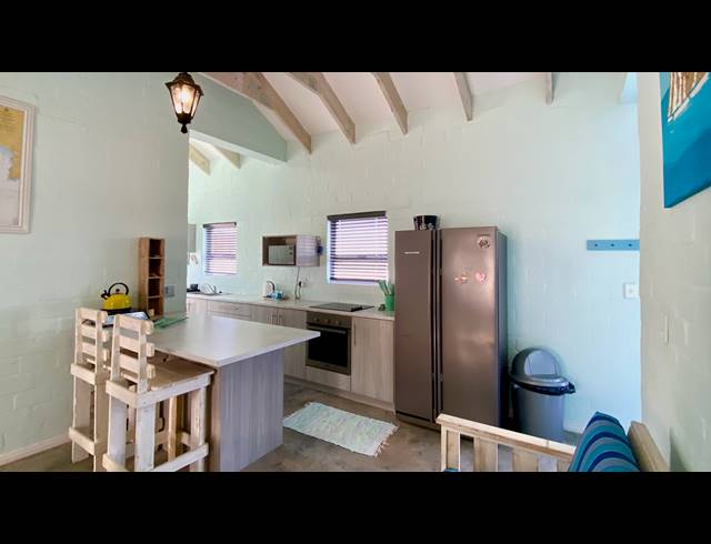 5 BEDROOM HOUSE FOR SALE IN DWARSKERSBOS